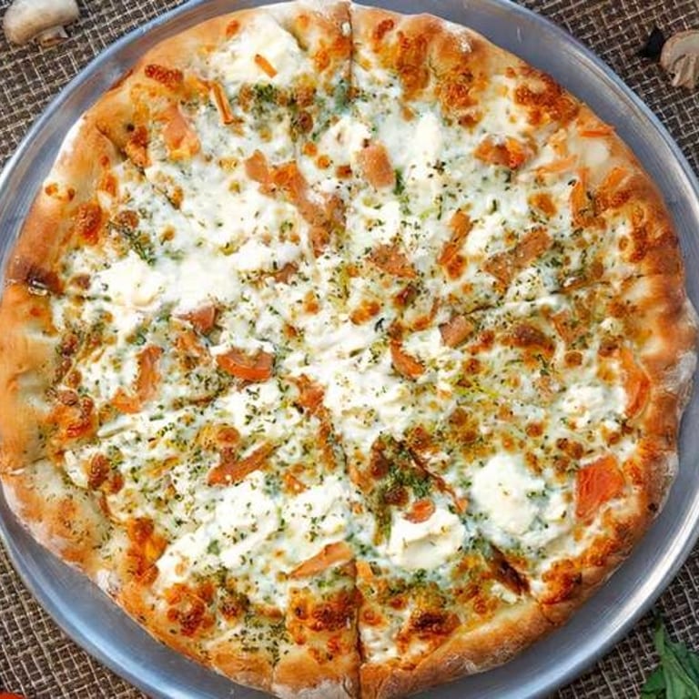 Delicious Margherita Pizza Awaits