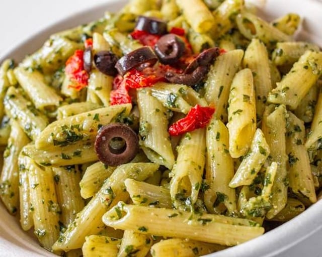 Pesto.