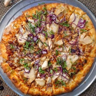 BBQ chicken pizza